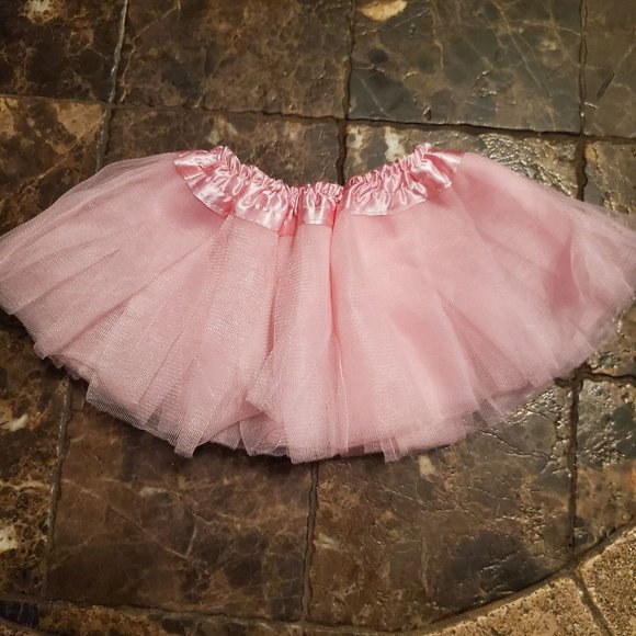 5/25 Pink Tulle Tutu 0-12 mo NWOT - Picture 1 of 3